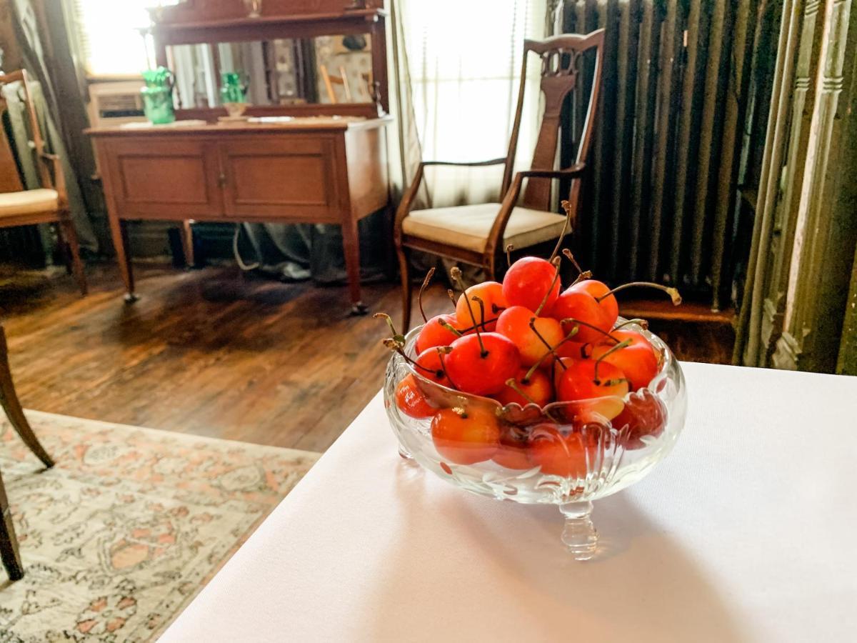 The Victorian On Main Bed & Breakfast Fairfield Ngoại thất bức ảnh