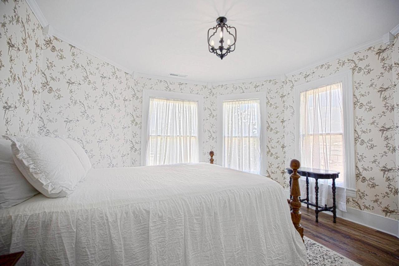 The Victorian On Main Bed & Breakfast Fairfield Ngoại thất bức ảnh
